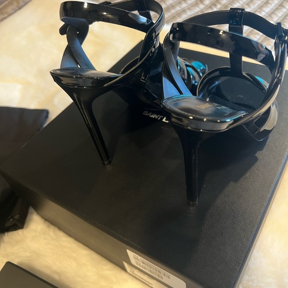 Tribute sandal in patent leather - Picture 5 of 5